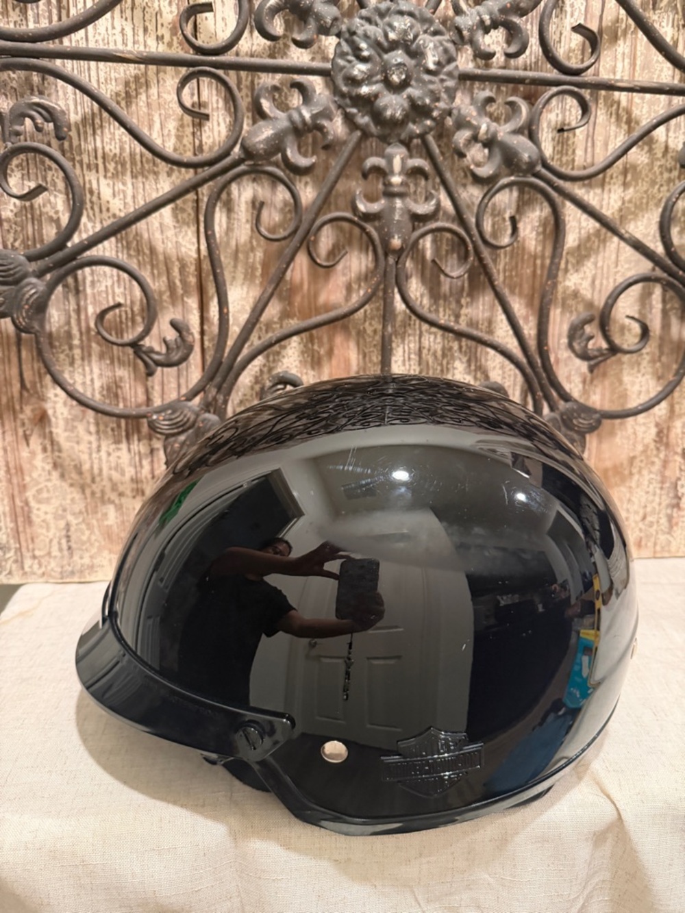 Harley-Davidson HD-H03 black gloss half motorcycle helmet with a sun visor Large